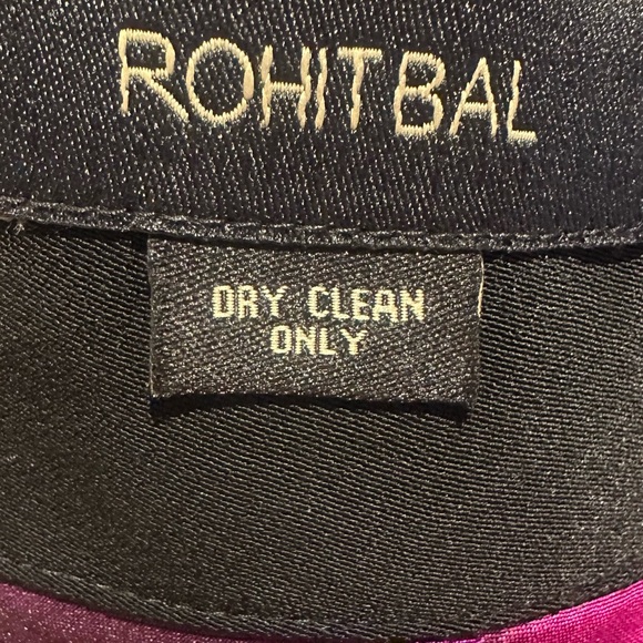 ROHIT BAL Elegant Black Coat with Beaded Accents and Pink Lining - Picture 12 of 13